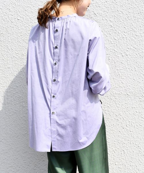 SHIPS（シップス）の「バックボタンボリュームスリーブブラウス（シャツ/ブラウス・レディース・オフホワイト/ダークラベンダー/ワイン・ONE SIZE）」の3枚目の写真