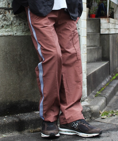 yield(イールド)の「【yield select apparel】ロクヨンクロス トラックパンツ(その他パンツ・メンズ・ブラック/ベージュ/パープル/ネイビー/ブラウン/グレー/オリーブ・M/L/XL)」の4枚目の写真