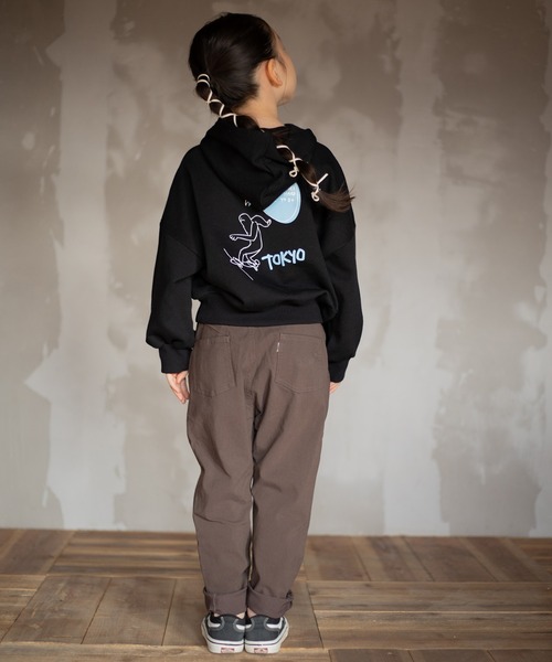 JAM & LINK（ジャムアンドリンク）の「MarkGonzales/マークゴンザレス　ロゴ刺しゅう裏毛パーカー（ベスト・キッズ・ブラック・140cm/150cm/120cm/110cm/100cm/130cm）」の7枚目の写真