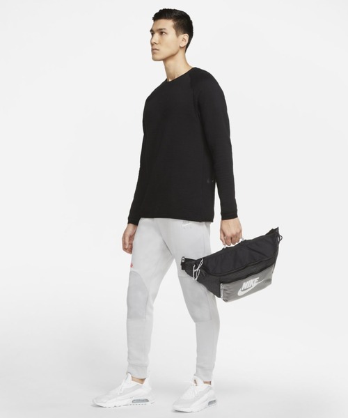 ◆国内発送◆【NIKE】ファニー パック クロスボディーバッグ 楽天市場】【期間限定価格 8.4 20:00〜8.11 1:59】ナイキ