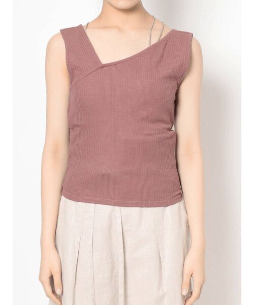 MERCURYDUO(マーキュリーデュオ)の「バックシャンアシメネックリブカットソー(Tシャツ/カットソー・レディース・レッド/ベビーピンク/ブラウン・FREE)」の7枚目の写真