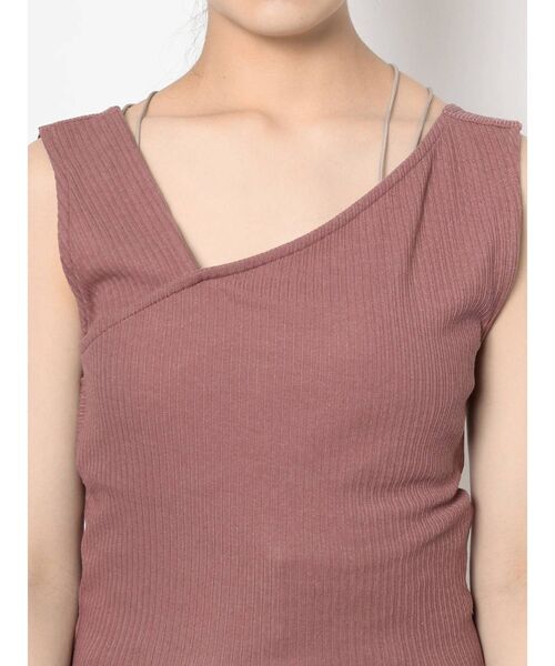 MERCURYDUO(マーキュリーデュオ)の「バックシャンアシメネックリブカットソー(Tシャツ/カットソー・レディース・レッド/ベビーピンク/ブラウン・FREE)」の10枚目の写真
