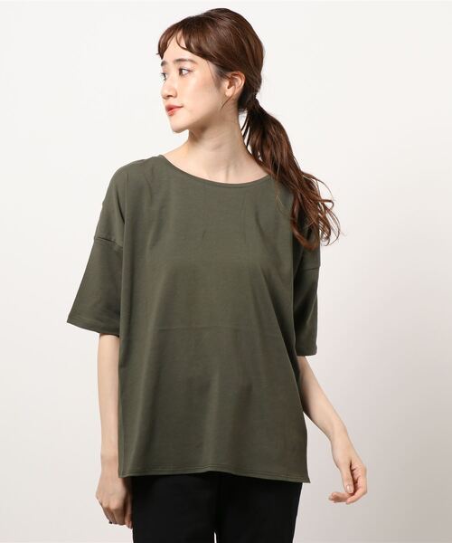YECCA VECCA(イェッカヴェッカ)の「ラウンドヘム5分袖カットソー *(Tシャツ/カットソー・レディース・カーキ/ブラック/ベージュ/オフホワイト・FREE)」の4枚目の写真
