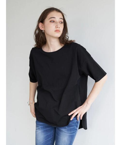 YECCA VECCA(イェッカヴェッカ)の「ラウンドヘム5分袖カットソー *(Tシャツ/カットソー・レディース・カーキ/ブラック/ベージュ/オフホワイト・FREE)」の5枚目の写真