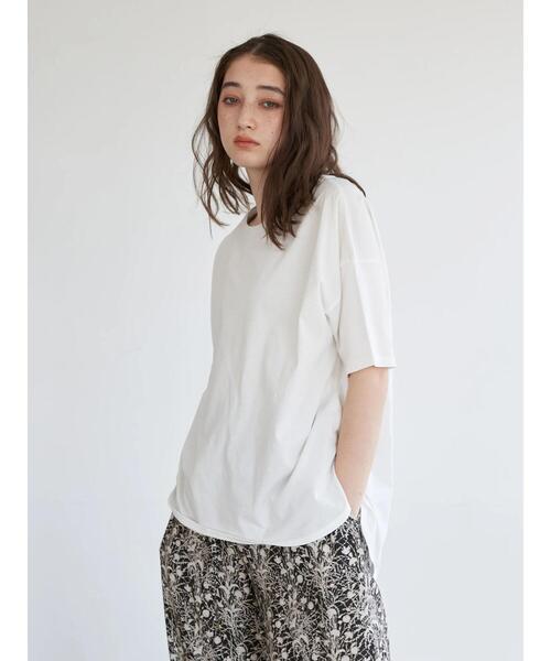 YECCA VECCA(イェッカヴェッカ)の「ラウンドヘム5分袖カットソー *(Tシャツ/カットソー・レディース・カーキ/ブラック/ベージュ/オフホワイト・FREE)」の10枚目の写真