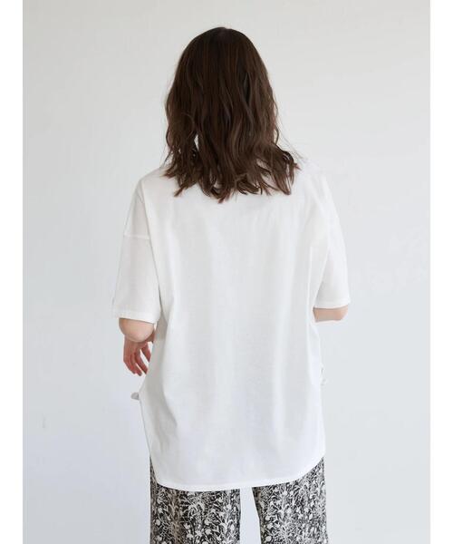 YECCA VECCA(イェッカヴェッカ)の「ラウンドヘム5分袖カットソー *(Tシャツ/カットソー・レディース・カーキ/ブラック/ベージュ/オフホワイト・FREE)」の12枚目の写真