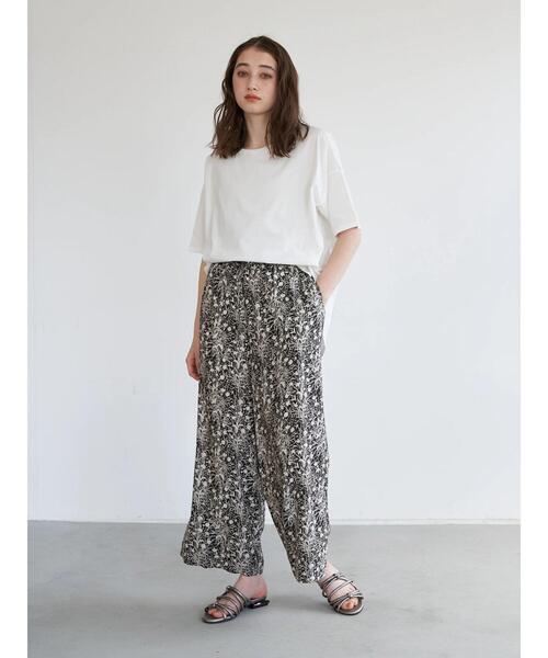 YECCA VECCA(イェッカヴェッカ)の「ラウンドヘム5分袖カットソー *(Tシャツ/カットソー・レディース・カーキ/ブラック/ベージュ/オフホワイト・FREE)」の14枚目の写真