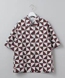 ＜6(ROKU)＞COTTON KIKA SHIRT/シャツ 6（ロク）の「＜6(ROKU)＞KIKAGAKU PRINT SHIRT/シャツ（シャツ
