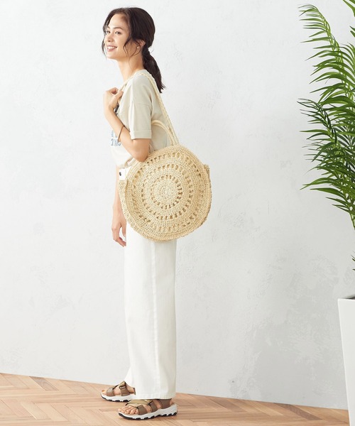 MONO COMME CA(モノコムサ)の「サークル型 かごバッグ(かごバッグ・レディース・ブラック/ライトグレー/ベージュ・FREE)」の4枚目の写真