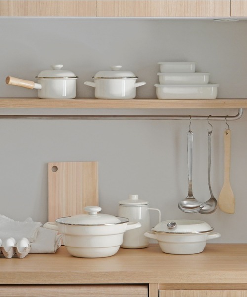 TIMELESS COMFORT（タイムレスコンフォート）の「”富士琺瑯”×Homeland　琺瑯両手鍋　15cm（鍋/フライパン・レディース・グレー/アイボリー・ONE SIZE）」の4枚目の写真