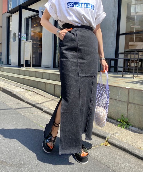 WHO'S WHO gallery(フーズフーギャラリー)の「ピンタックアシメスカート(デニムスカート・レディース・ブラック/ブルー/キナリ・FREE)」の3枚目の写真