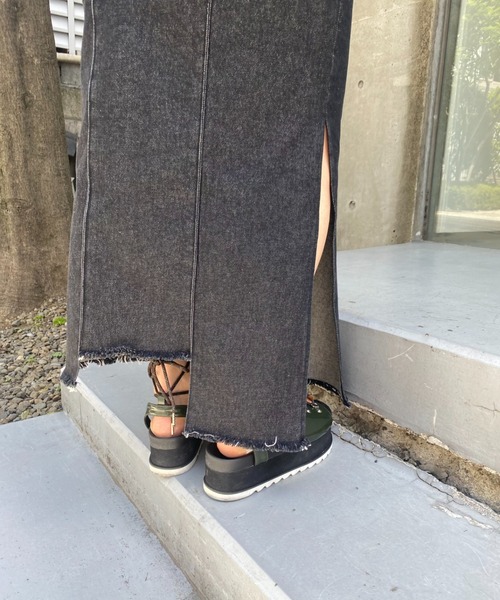 WHO'S WHO gallery(フーズフーギャラリー)の「ピンタックアシメスカート(デニムスカート・レディース・ブラック/ブルー/キナリ・FREE)」の20枚目の写真