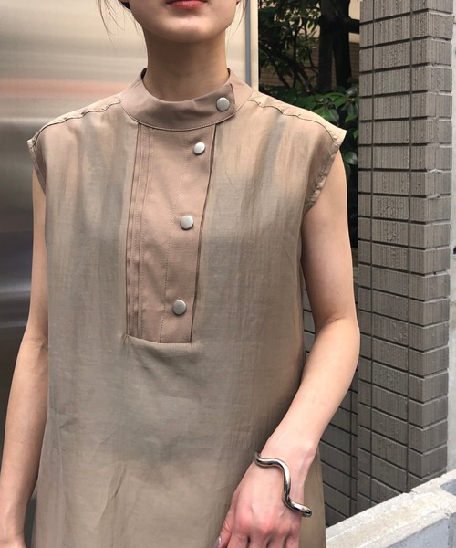 &g'aime（アンジェム）の「【&g'aime】ハイネックシアーシャツ（シャツ/ブラウス・レディース・ブラック/ベージュ/ライトグリーン・FREE）」の19枚目の写真