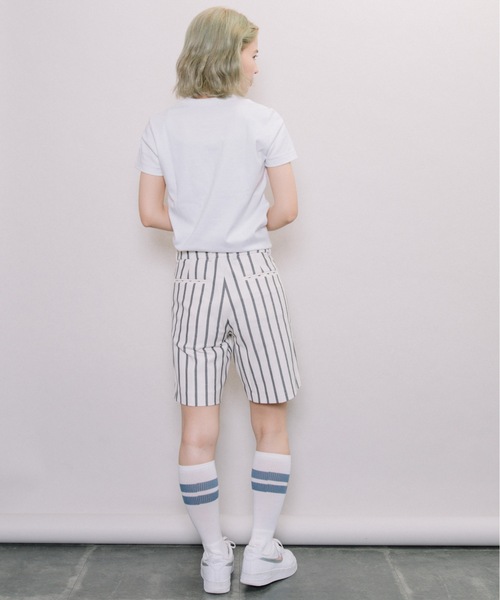 miniyu(ミニュウ)の「【NIMES】チョークストライプ・ショートパンツ(その他パンツ・レディース・ホワイト・1)」の4枚目の写真