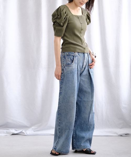 ＡＮＤＪ（アンドジェイ）の「パワーショルダースクエアネックテレコTシャツ（Tシャツ/カットソー・レディース・モカ/ブラック/カーキ/オフホワイト・M）」の13枚目の写真