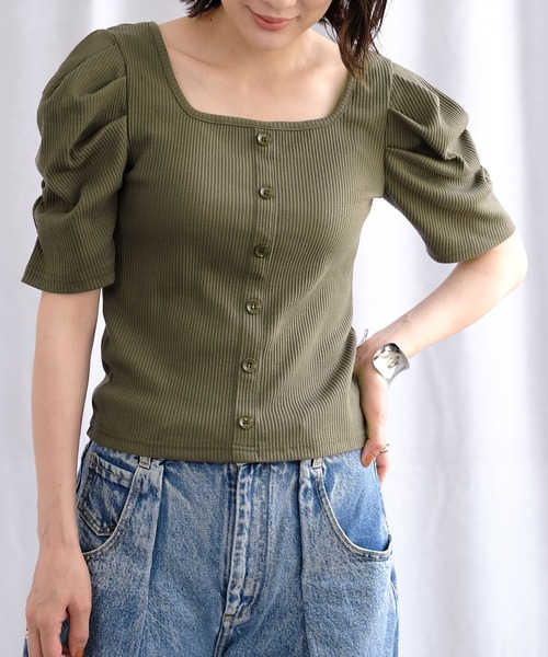 ＡＮＤＪ（アンドジェイ）の「パワーショルダースクエアネックテレコTシャツ（Tシャツ/カットソー・レディース・モカ/ブラック/カーキ/オフホワイト・M）」の15枚目の写真