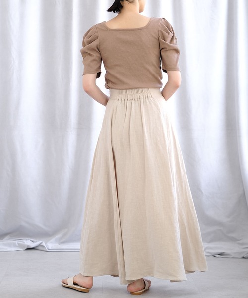 ＡＮＤＪ（アンドジェイ）の「パワーショルダースクエアネックテレコTシャツ（Tシャツ/カットソー・レディース・モカ/ブラック/カーキ/オフホワイト・M）」の22枚目の写真