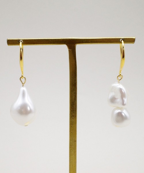 SIGNAL（シグナル）の「【SIGNAL/シグナル】Baroque Pearl  Pierce / バロックパールピアス（ピアス（両耳用）・レディース・ゴールド・FREE）」の2枚目の写真