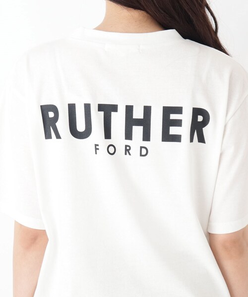 Cutie Blonde（キューティーブロンド）の「◆【2点セット】チュニックTシャツ＋ボトム（セットアップ・レディース・チャコールグレー/ライトベージュ/黄緑系・02/03）」の5枚目の写真