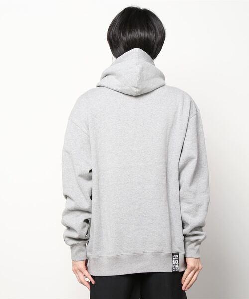 Back Channel（バックチャンネル）の「MINI BKCNL PULLOVER PARKA（パーカー・メンズ・ベージュ系その他/ミックスグレー/ブラック・MEDIUM/LARGE/X-LARGE/XX-LARGE/SMALL）」の12枚目の写真