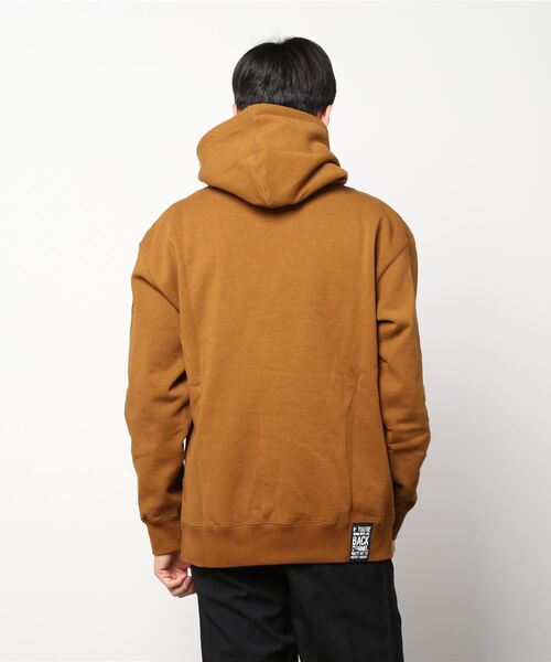 Back Channel（バックチャンネル）の「MINI BKCNL PULLOVER PARKA（パーカー・メンズ・ベージュ系その他/ミックスグレー/ブラック・MEDIUM/LARGE/X-LARGE/XX-LARGE/SMALL）」の14枚目の写真