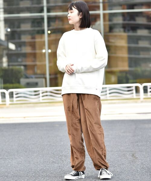 SHIPS（シップス）の「【WEB限定】SHIPS: アメリカ コットン ヘビーウェイト クルーネック スウェット (トレーナー)（スウェット・メンズ・オフホワイト/グレー/ブルー/ネイビー・SMALL/MEDIUM/LARGE/X-LARGE/XX-LARGE）」の6枚目の写真