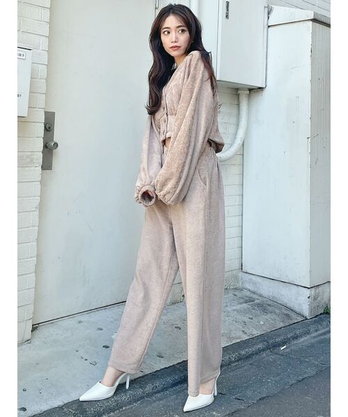 GYDA(ジェイダ)の「フロントボタンドルマントップス(カーディガン/ボレロ・レディース・ブラック/ベージュ・FREE)」の4枚目の写真