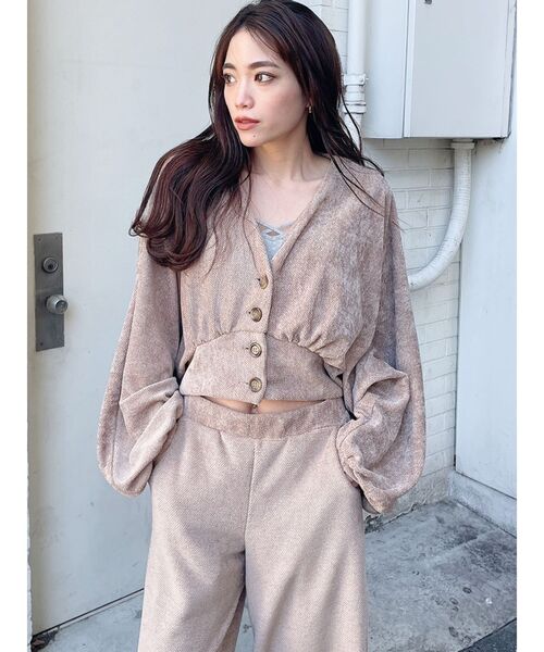 GYDA(ジェイダ)の「フロントボタンドルマントップス(カーディガン/ボレロ・レディース・ブラック/ベージュ・FREE)」の6枚目の写真