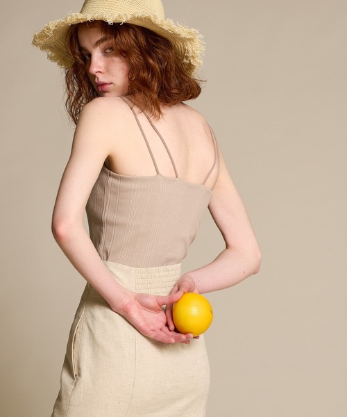 natural couture（ナチュラルクチュール）の「【大人ナチュ】カップ付きランダムテレコキャミソール（キャミソール・レディース・アイボリー/スミクロ/ベージュ・FREE）」の18枚目の写真