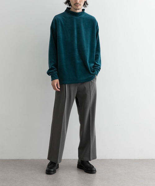 URBAN RESEARCH（アーバンリサーチ）の「URBAN RESEARCH iD　ベロアモックネックロングスリーブ（Tシャツ/カットソー・メンズ・ネイビー/ブラウン/グリーン系その他・MEDIUM/LARGE）」の4枚目の写真