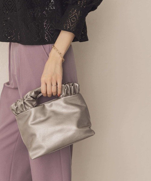 RODE SKO（ロデスコ）の「フリルハンドルショルダーバッグ（ショルダーバッグ・レディース・ブロンズ/ブラック/キャメル・ONE）」の21枚目の写真