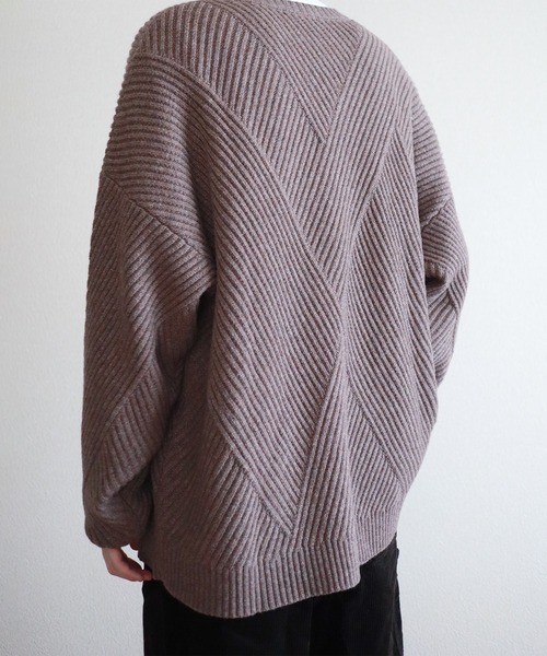 y/m by kitsune（イムバイキツネ）の「畦編みオーバーサイズクルーネックニット（ニット/セーター・メンズ・ブラック/ブラウン・MEDIUM/LARGE）」の6枚目の写真