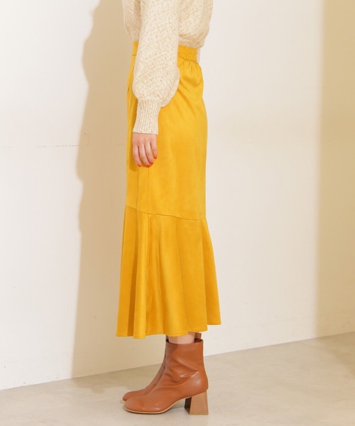 FREE'S MART（フリーズマート）の「【Sシリーズ対応】フェイクスウェードマーメイドスカート（スカート・レディース・ベージュ/ブラウン/イエロー・SMALL/MEDIUM）」の12枚目の写真