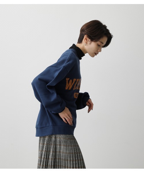AZUL by moussy(アズールバイマウジー)の「COLLEGE SWEAT/カレッジスウェット(スウェット・レディース・杢グレー/ダークグリーン/ネイビー・FREE)」の22枚目の写真