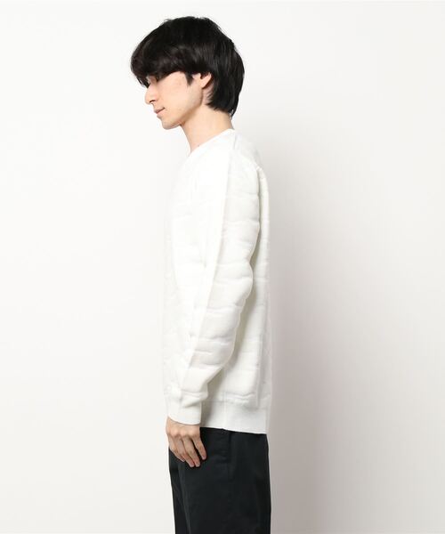 AZUL by moussy(アズールバイマウジー)の「SHADOW CAMO V/N KNIT/シャドウカモVネックニット(ニット/セーター・メンズ・ホワイト/ブラック/ピンク・MEDIUM/SMALL/X-LARGE/LARGE)」の4枚目の写真