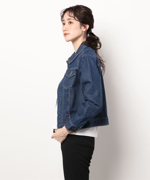 To b. by agnes b.(トゥービーバイアニエスベー)の「WG51 VESTE デニムジャケット(デニムジャケット・レディース・ネイビー・36)」の4枚目の写真