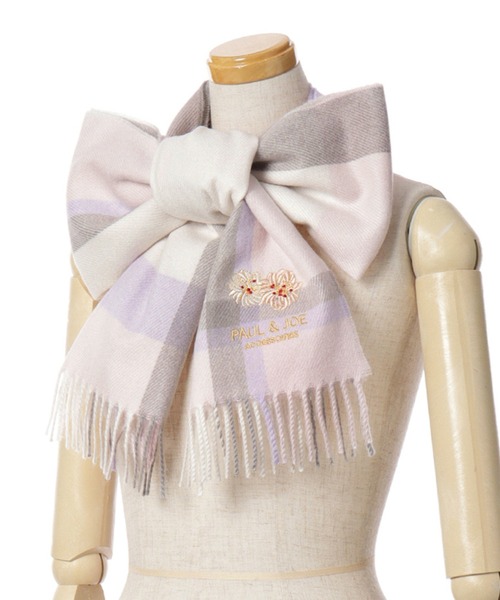 PAUL&JOE(ポールアンドジョー)の「マフラー "クリザンテーム&ヌネット" パッケージ付き(マフラー・レディース・ピンク/ミント/コーラルピンク/ライラック/ベージュ/ラベンダー/ベビーピンク/オフホワイト/ホワイト/ライトベージュ/ピンク系その他/ベージュ系その他・FREE)」の9枚目の写真