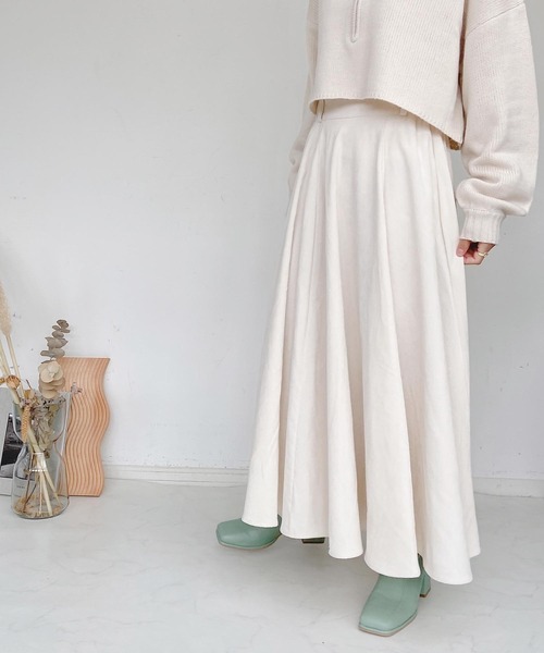 AS KNOW AS plus(アズノゥアズプラス)の「◇ベルト付ボリュームロングスカート(スカート・レディース・オフホワイト/ブラウン/ベージュ系/グリーン/イエロー/オレンジ系・FREE)」の2枚目の写真