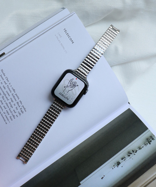SiNCERE(シンシア)の「〈CONAMOR/コンアモア〉Apple Watch Band/アップルウォッチ バンド MIRROR〈38-40mm/42-44mm用〉(デジタル腕時計・レディース・シルバー/ゴールド・42/38)」の13枚目の写真