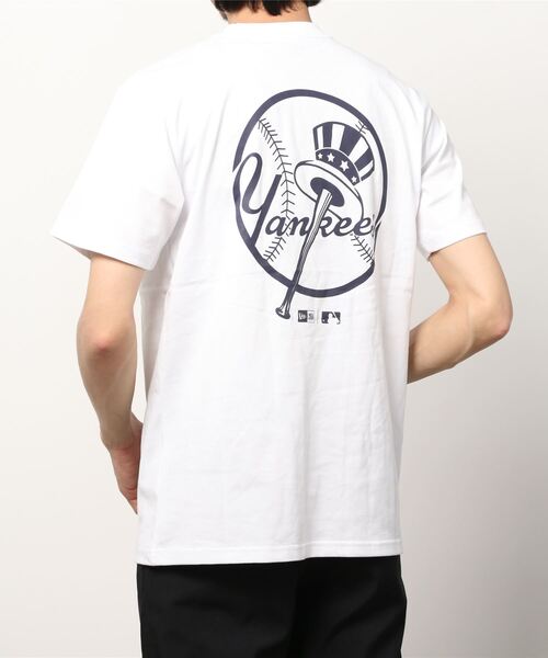 NEW ERA（ニューエラ）の「NEW ERA/ニューエラ MLB メジャーリーグベースボール カレッジ風ロゴ バックプリントTシャツ 13061696/13061697/13061699/13061700/13061708/13061695/13061707/13061698（Tシャツ/カットソー・メンズ・ブラック系その他3/ブラック系その他/ホワイト系その他3/ホワイト系その他2/ホワイト系その他4/ブラック系その他2/ホワイト系その他/ブラック系その他4・M/XL/L）」の18枚目の写真