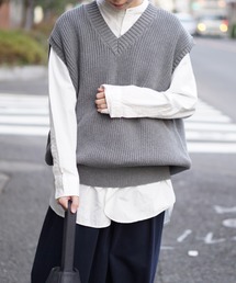 BUKHT / ブフト SCHOOL BIGGEST V-VESTスクールビッグベスト