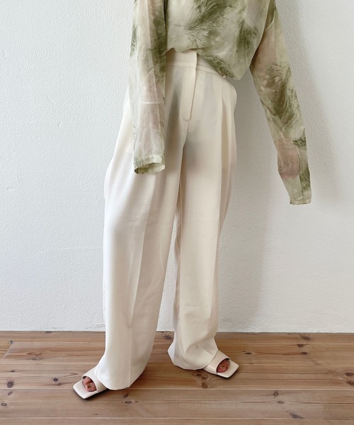 wee9s（ウィークス）の「double tuck slacks pants / ダブルタックスラックスパンツ（スラックス・レディース・チャコール/ピンクベージュ/ピンク/アイボリー/ネイビー・FREE）」の12枚目の写真