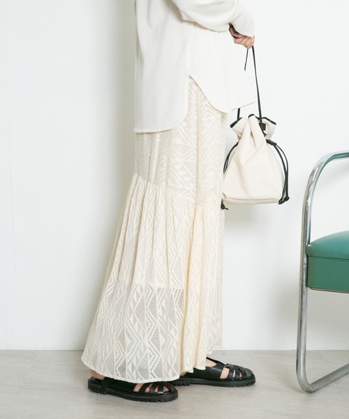 KBF（ケイビーエフ）の「メッシュ裾ギャザースカート（スカート・レディース・ブラック/カーキ/アイボリー・ONE）」の5枚目の写真