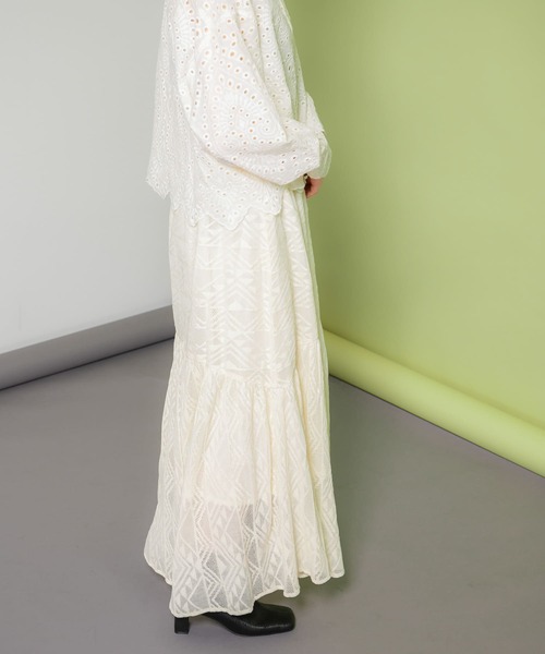 KBF（ケイビーエフ）の「メッシュ裾ギャザースカート（スカート・レディース・ブラック/カーキ/アイボリー・ONE）」の10枚目の写真