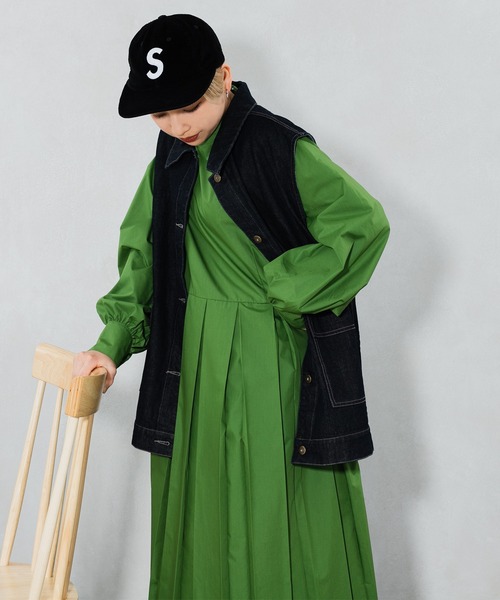 kutir(クティール)の「プリーツロングワンピース(ワンピース・レディース・ブラック/グリーン・SMALL/MEDIUM/LARGE)」の13枚目の写真