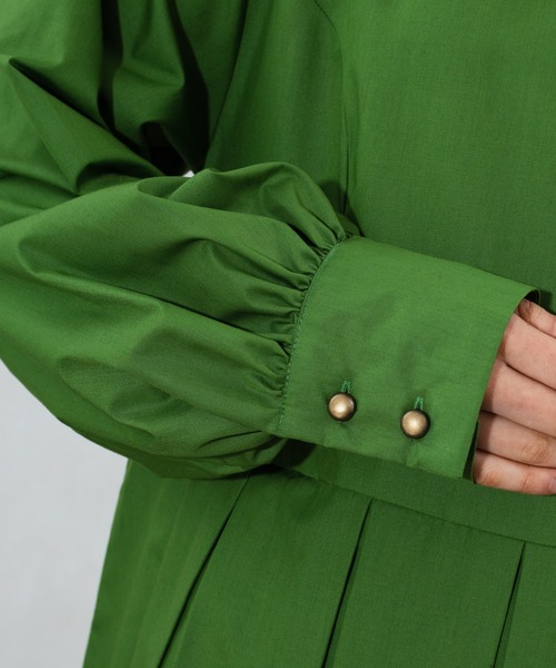 kutir(クティール)の「プリーツロングワンピース(ワンピース・レディース・ブラック/グリーン・SMALL/MEDIUM/LARGE)」の7枚目の写真