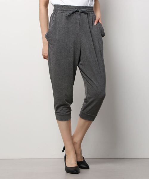 IGNIO(イグニオ)の「イグニオ TRPUカプリパンツ(その他パンツ・レディース・チャコールグレー/ネイビー/ブラック・S/XL/M/L)」の2枚目の写真