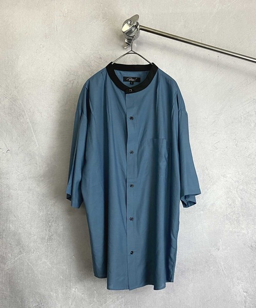 Beno(ビーノ)の「クレリックバンドカラー ドレープオーバーシャツ(シャツ/ブラウス・メンズ・ブルーグリーン/チャコールグレー/グレイッシュブルー/ホワイト/グレイッシュベージュ/ブラック・L/M)」の22枚目の写真