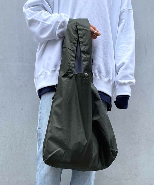 TRUSS（トラス）の「TRUSS/ リップショルダーマルシェバッグ（はっ水・パッカブル仕様）  / RMB-301-2（ショルダーバッグ・レディース・ホワイト/オレンジ/カーキ/ベージュ/ブラック/グレー・ONESIZE）」の13枚目の写真