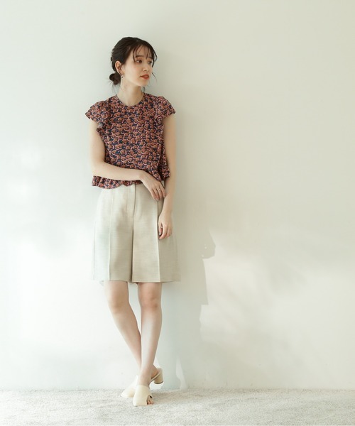 N.（N. Natural Beauty Basic）（エヌエヌナチュラルビューティーベーシック）の「フリルプリントブラウス（シャツ/ブラウス・レディース・ホワイト系その他/ブルー系その他・MEDIUM）」の5枚目の写真